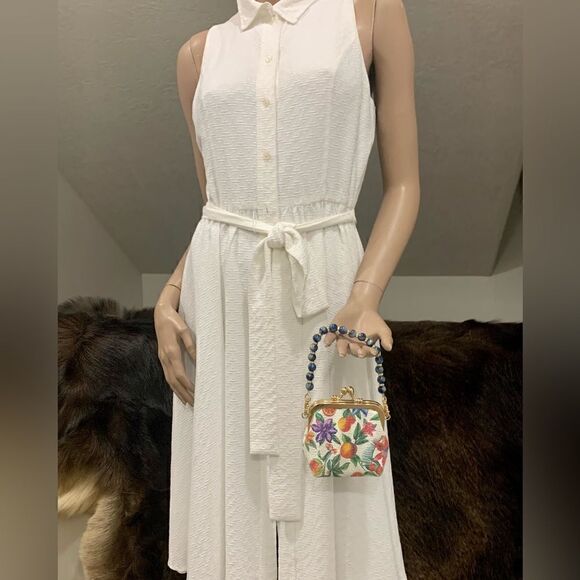 Handmade Genuine Leather Floral Embossed Wristlet/Coin Pouch/Crossbody - Picture 2 of 15